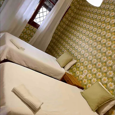 La Cornisa H Apartment *