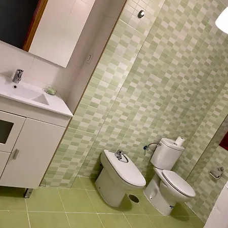 La Cornisa H アパート